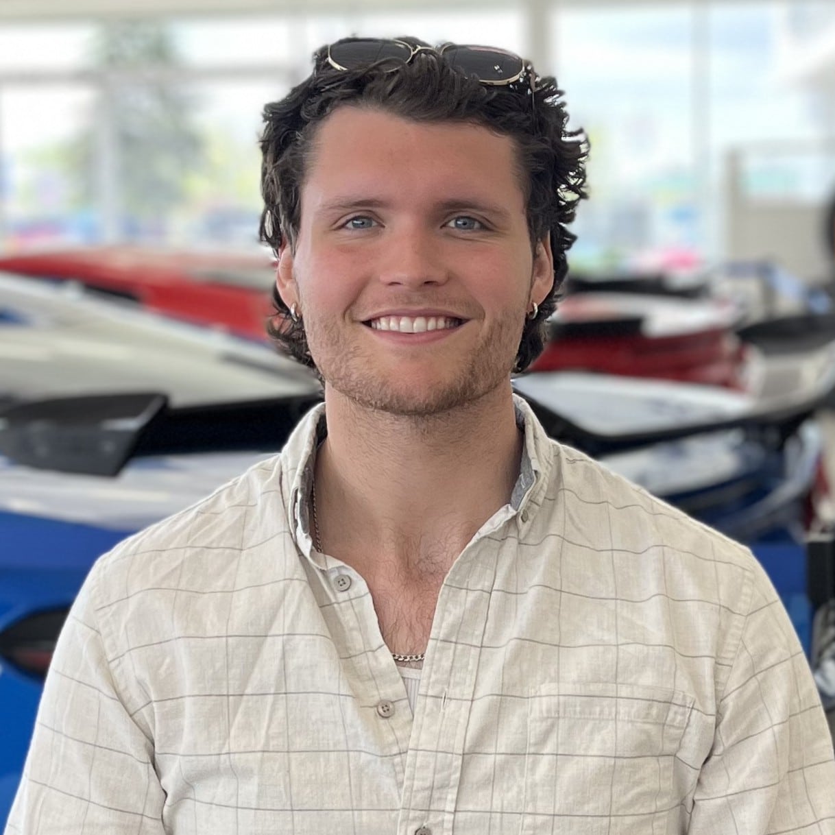 BRAYDEN HENDRY Sales Consultant